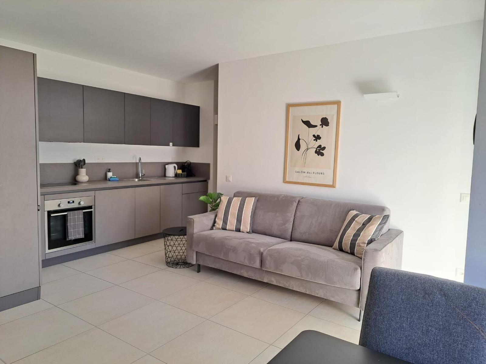 Urban Residence By Quokka 360 - Modern Apartments In Lugano Buitenkant foto